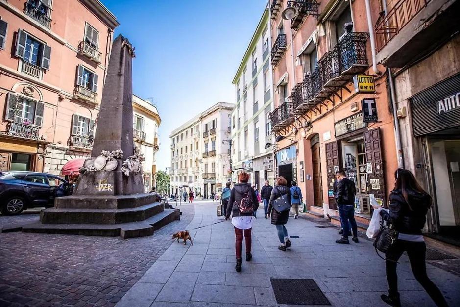 Piazza Martiri Flat Apartment Cagliari Ngoại thất bức ảnh